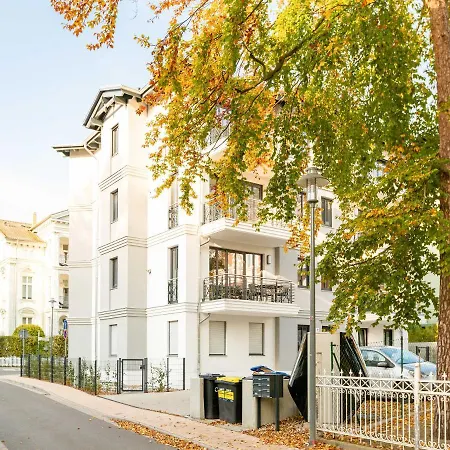 Apartment Quartier Eichenweg 7 *